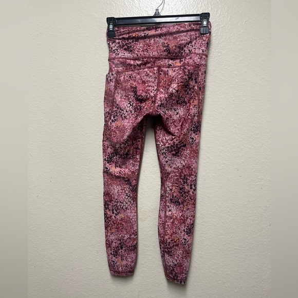 Athleta Pink Snakeskin Leggings for Active Wear - Picture 11 of 11